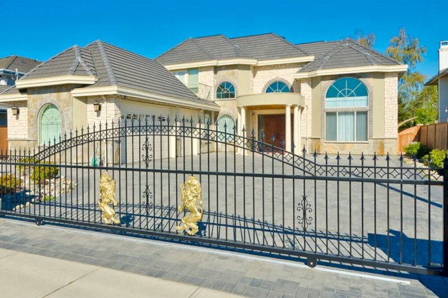 How to Troubleshoot a Faulty Electric Gate