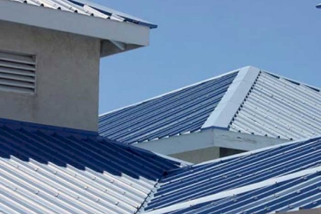 Helpful Maintenance Tips To Ensure The Longevity Of Metal Roofs