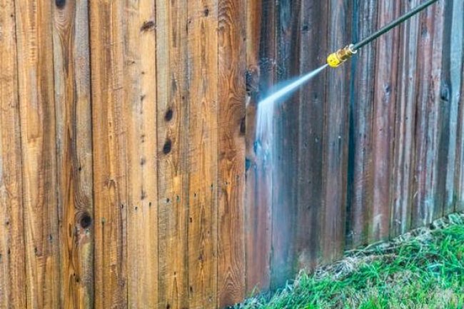 Top Benefits of Hiring High-Pressure Cleaning Services