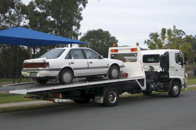 Instant Cash for Old Cars in Brisbane - A Step-by-Step Guide