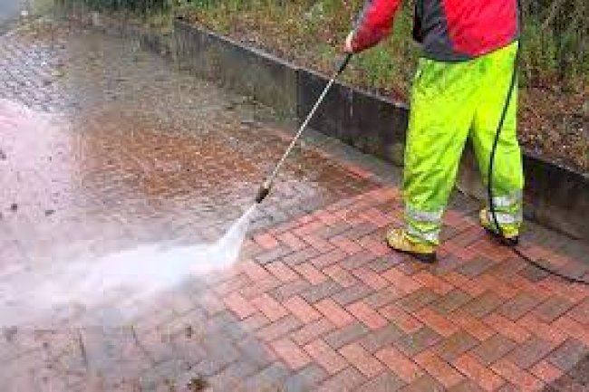 Restoring Brilliance with Professional Pressure Cleaning Services