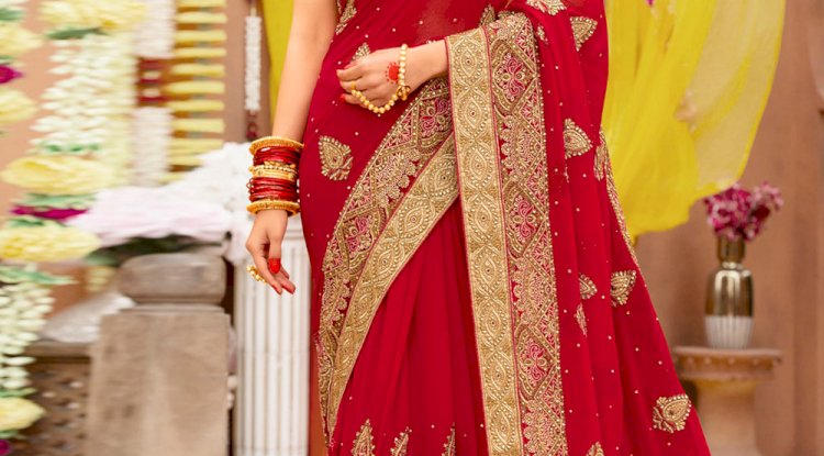 Awesome Hacks To Reuse Your Wedding Saree For a Festival