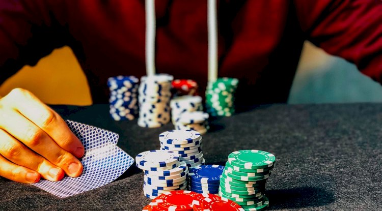 How to Help Someone With Gambling Addiction