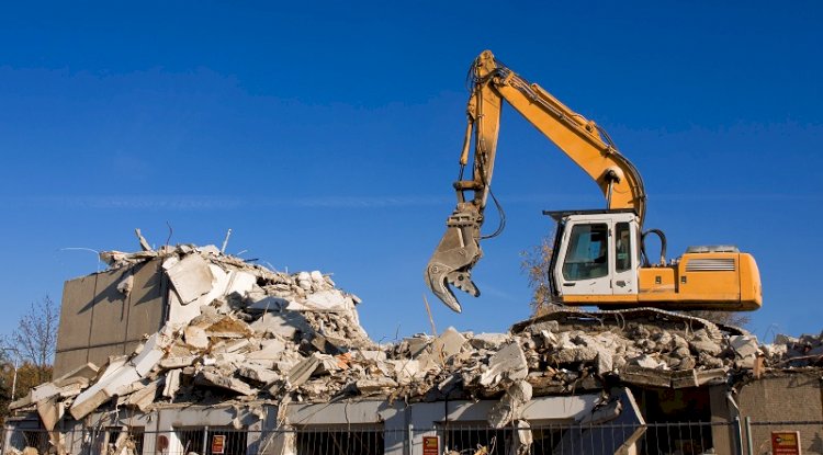  The Process Of House Demolition