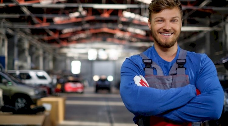 Things To Look For Before Choosing An Auto Mechanic