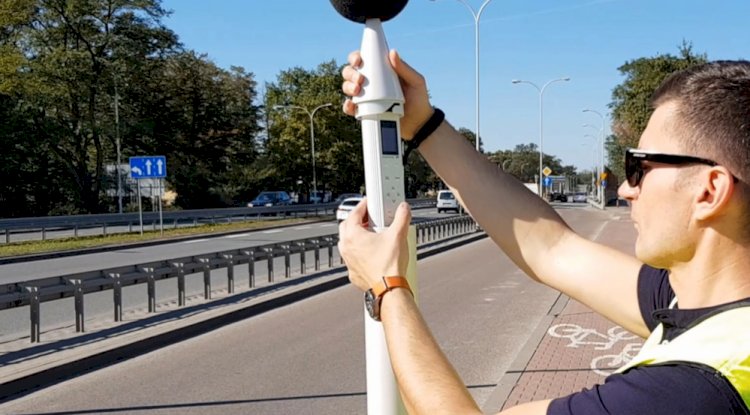 Common Applications of a Noise Monitoring Device