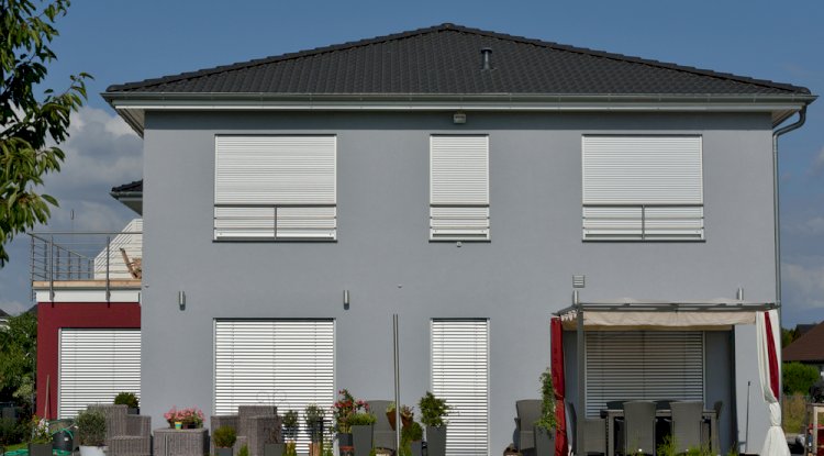 The Basics Of Roller Shutters: Pros With All Important Factors To Consider