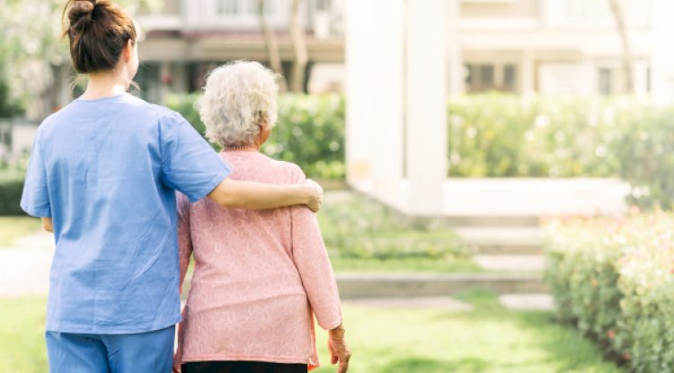 What Causes Elderly People to Fall?