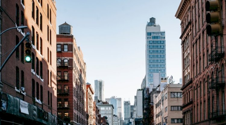 Some Useful Ways to Save Money While Traveling