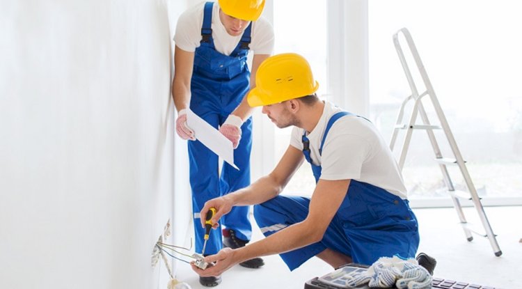 The Importance of Hiring a Professional Electrician Service