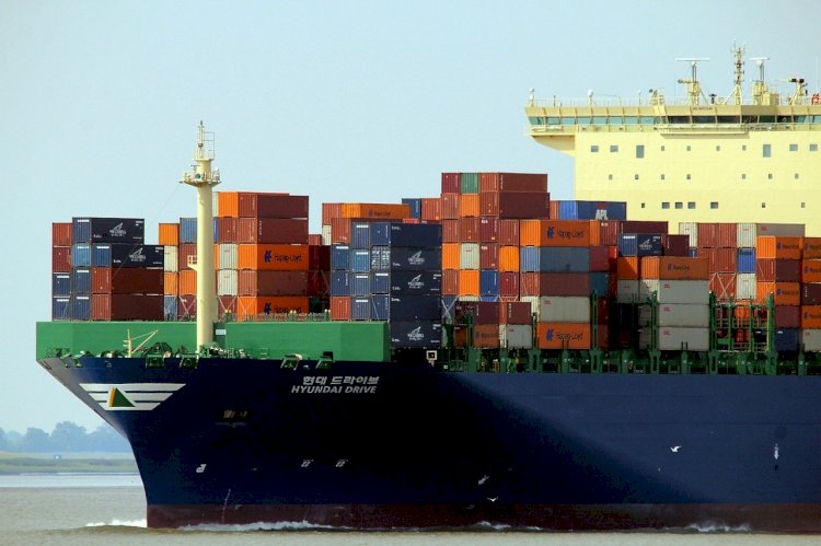 Everything You Need to Know About International Shipping