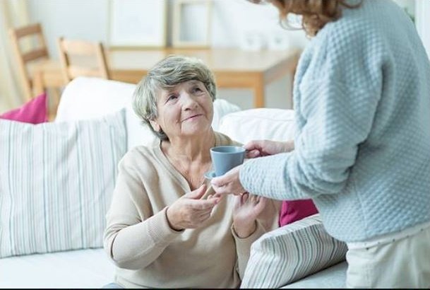 5 Personal Traits You Must Need To Be an Aged Care Assistant
