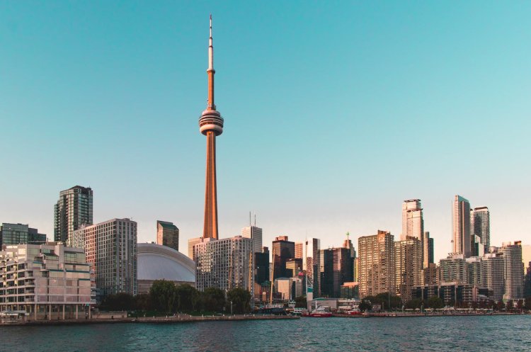 Top Cities in Canada for Aspiring Musicians