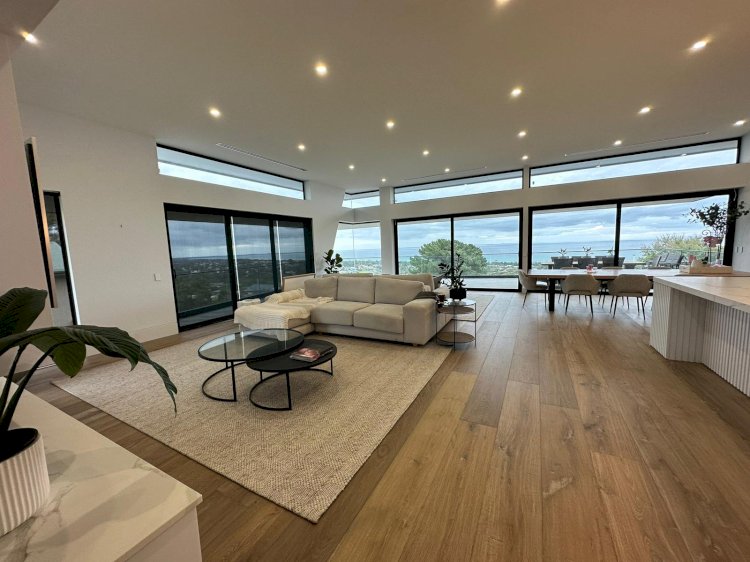 From Tired to Terrific: 5 Melbourne Paint Tricks to Transform Your Home