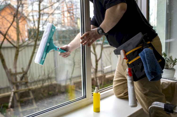 Window Cleaning Services: A Guide to Sparkling, Streak-Free Windows